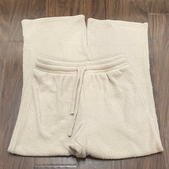 Hippie Rose Tan Wide Leg Fleece Pants - Picture 3 of 8
